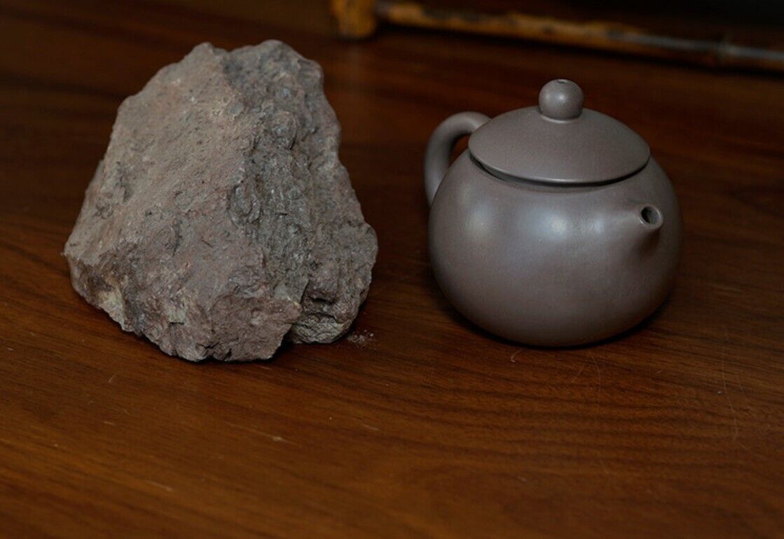 100cc Handmade Purple Sand Old Purple Sand Tea Pot in Yixing, China, Xishi Gongfu Tea Pot-