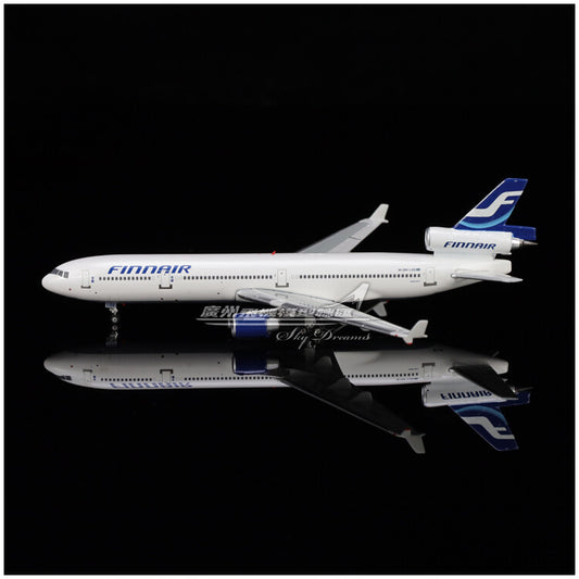 1:400 Phoenix FINNAIR McDonnell Douglas MD-11 Airplane Diecast Aircraft Model