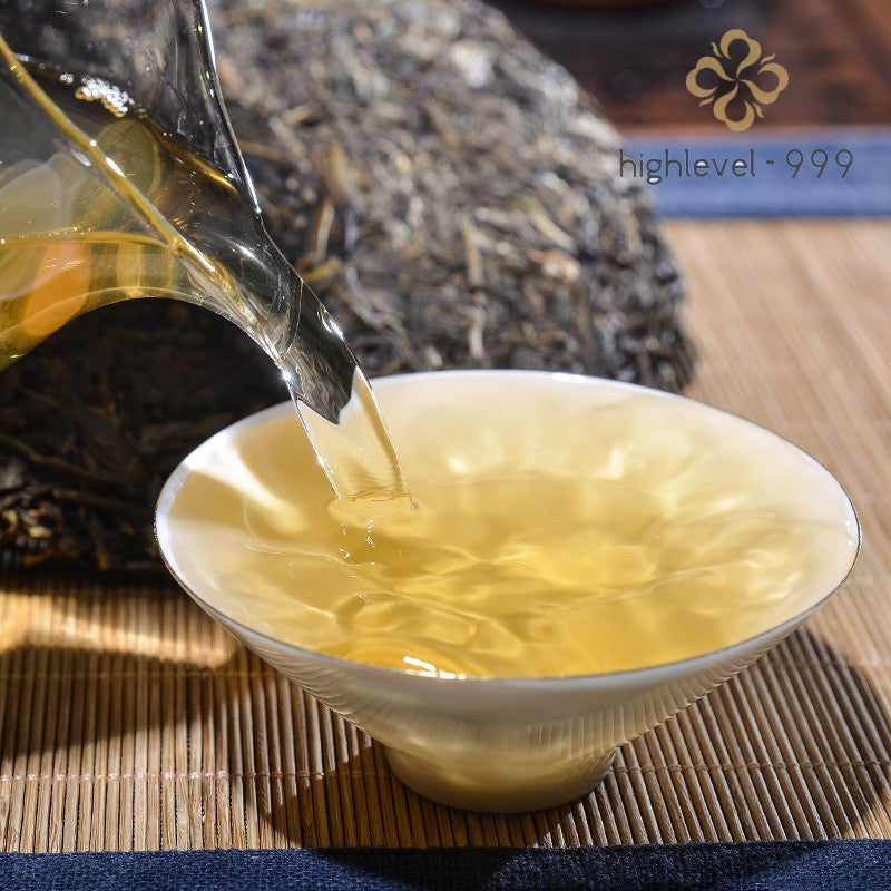 357g Raw Puer Tea Cake Yibang Yunnan Mountain Grown Fresh Spring Aroma Tea