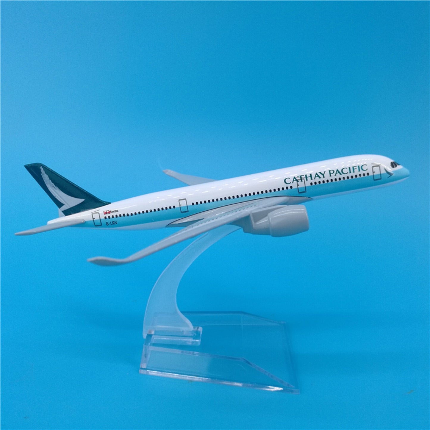 1:400 Aircraft Asia Cathay Pacific A350 Diecast Plane Model Souvenir Ornaments