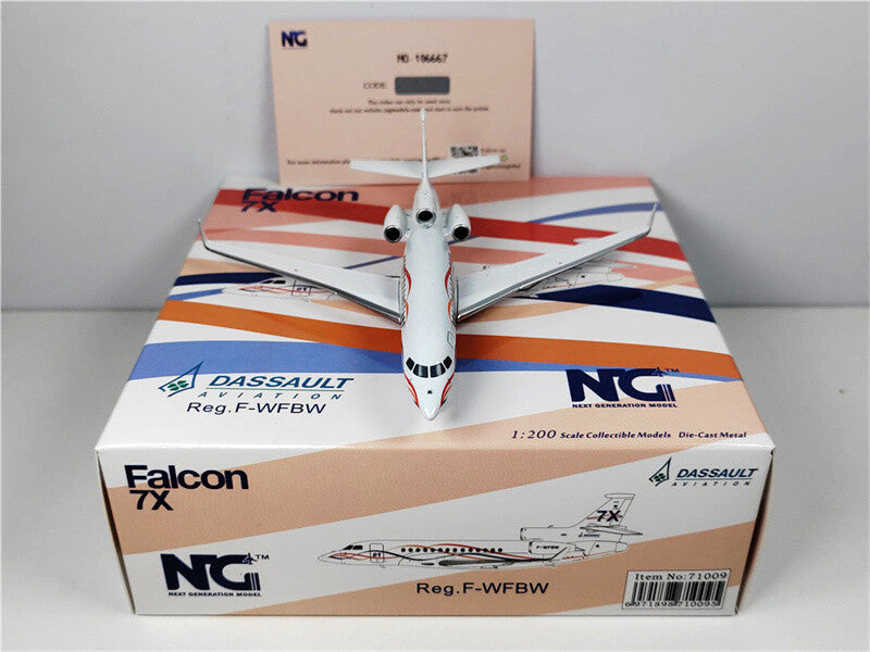 NG Model DASSAULT AVIATION For Falcon 7X F-WFBW 1:200 Aircraft Pre-built Model