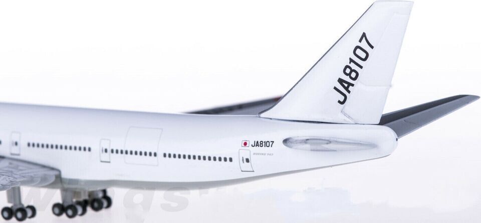 1:500 Hogan JAPAN CARGO BOEING 747-100SF Airfreighter ABS Airplane Model