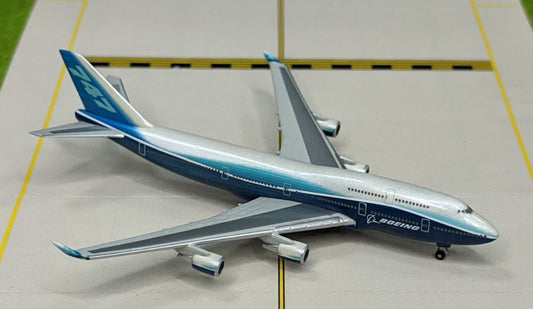 1:1000 Hogan BOEING 747-400 Passenger Aircraft Plane Diecast Airplane Model
