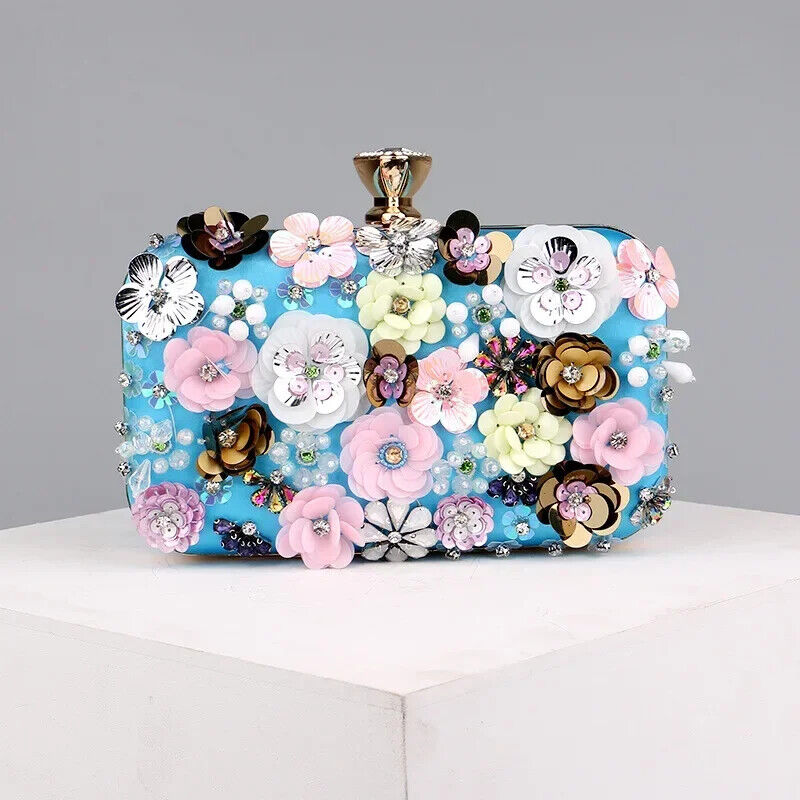 Women's Handmade Flower Beaded Banquet And Wedding Party Evening Bags