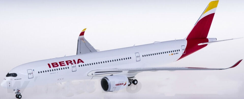 1:200 34CM Herpa IBERIA AIRBUS A350-900 Passenger Airplane ABS Plastic Model