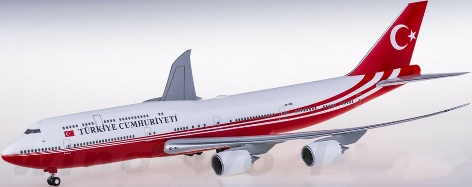 1:200 Hogan REPUBLIC OF TK BOEING 747-8 Passenger Airplane ABS Plastic Model