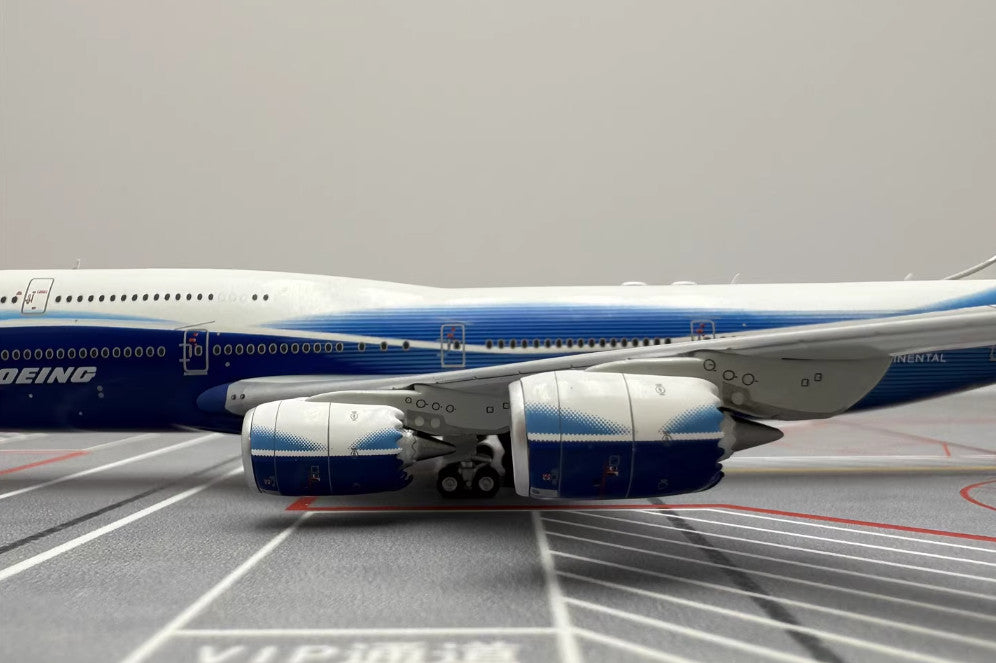 1:400 HX Models BOEING 747-8 Passenger Plane Airplane Diecast Aircraft Model