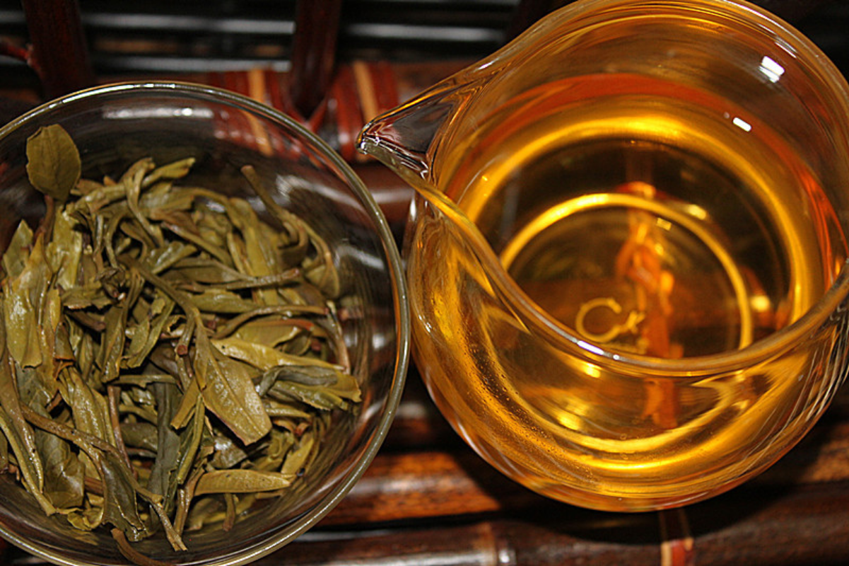 357g High Quality Yunnan Pu'er Raw Tea Healthy Drink