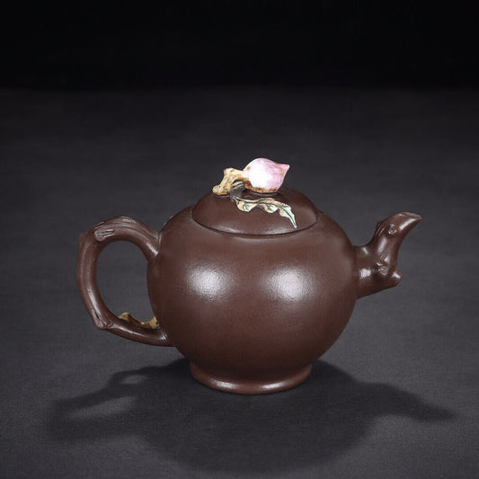 Chinese Yixing Zisha Clay Handmade Exquisite Teapot(寿桃 底款:朱可心)