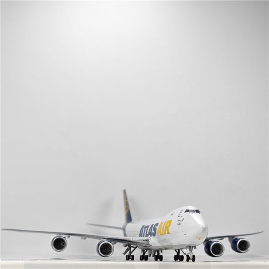 1:400 NG Model ATLAS AIR BOEING B747-8F Airplane Plane Diecast Aircraft Model