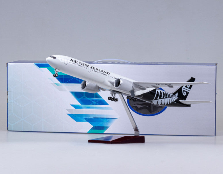 47CM 1:157 AIR NEW ZEALAND BOEING 777-300ER Airplane Landing Gears Resin Model