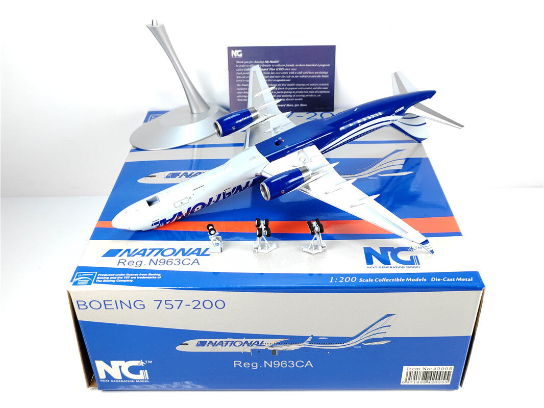 1:200 NG Model NATTONAL B757-200 Passenger Airplane Diecast Aircraft Model