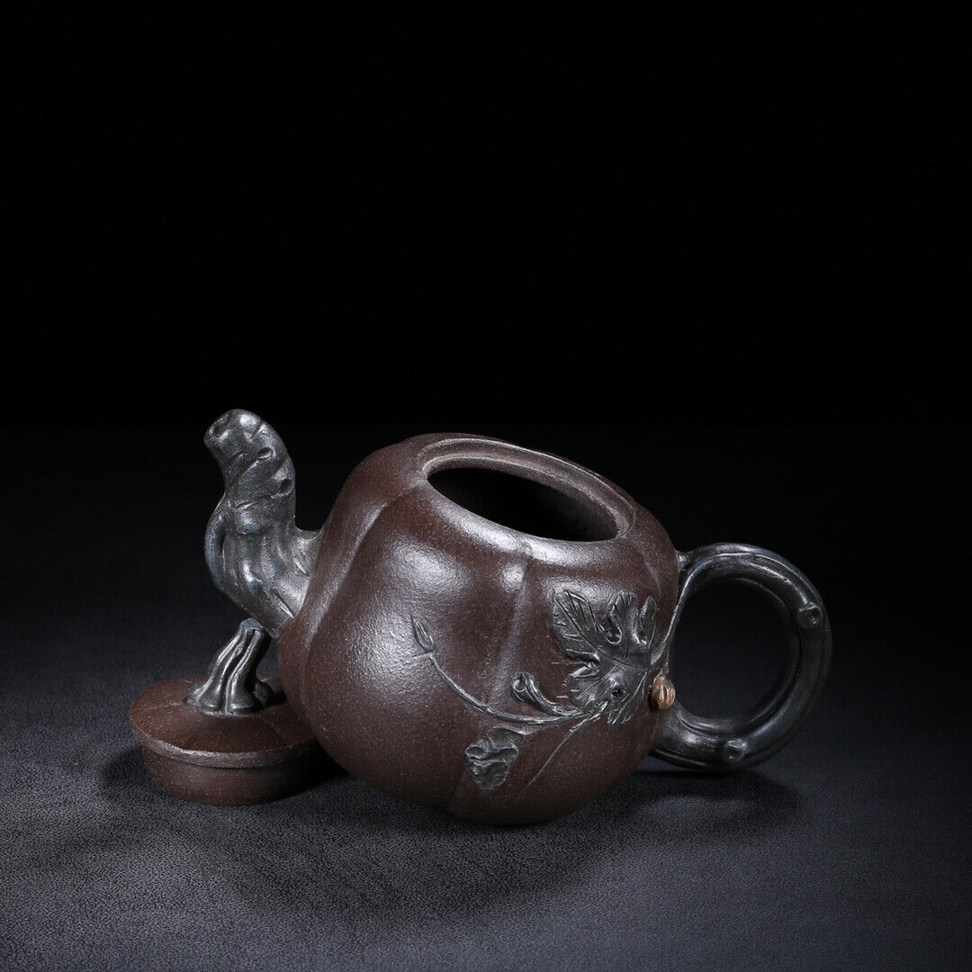 Chinese Yixing Zisha Clay Handmade Exquisite Teapot (南瓜 底款:蒋蓉)