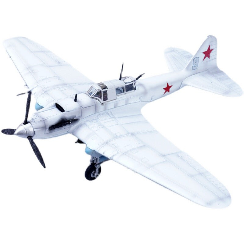 1/72 Soviet Il-2 Attack Aircraft Model IL-2A Strike Aircraft Snow Coating Alloy