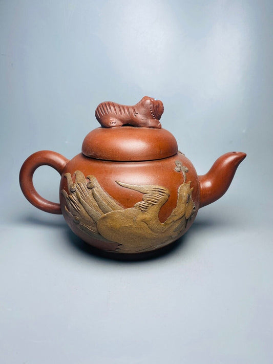 Chinese Yixing Zisha Clay Handmade Exquisite Teapot(卧虎藏龙 底款:周桂珍)