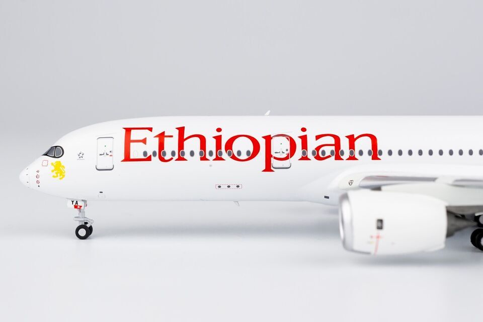 1:400 NG Model Ethiopian AIRBUS A350-900 Passenger Plane Diecast Aircraft Model