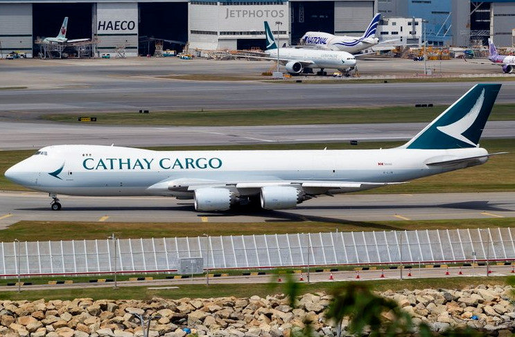 1:400 Phoenix CATHAY PACIFIC BOEING 747-8F Passenger Airplane Diecast Model