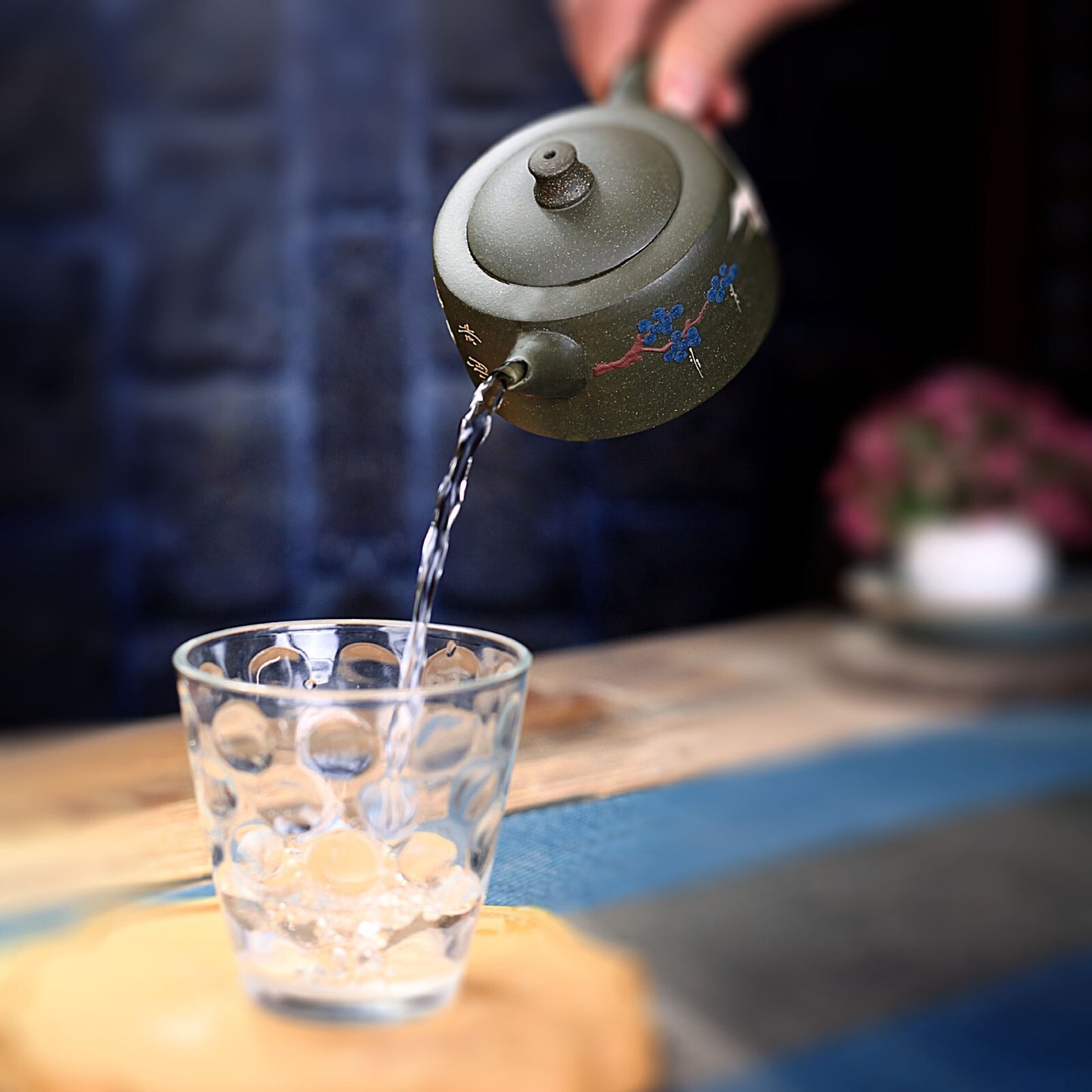 Zen Style Crane Relief Handmade Tea Pot Traditional 9 Infuser Holes Real Zisha