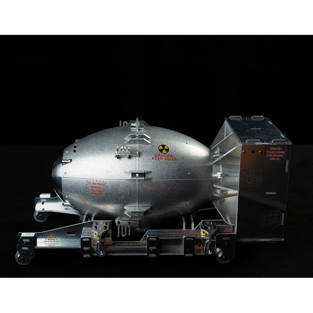 1/12 Metal WWII US Fat Man Nuclear Bomb Atomic Bomb Assembly Model