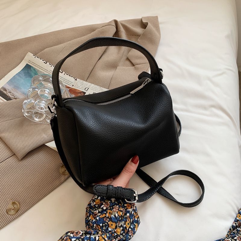 Handbags Shoulder Bag Square Crossbody Bags Vintage Leather Messenger Purse 1PC