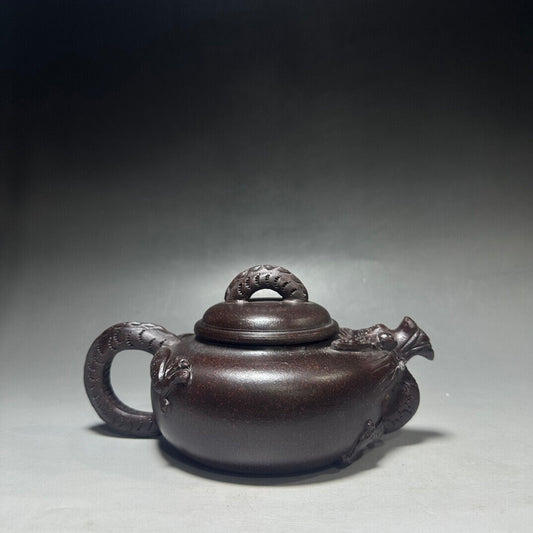 Chinese Yixing Zisha Clay Handmade Exquisite Teapot (盘龙壶 底款:贡局)