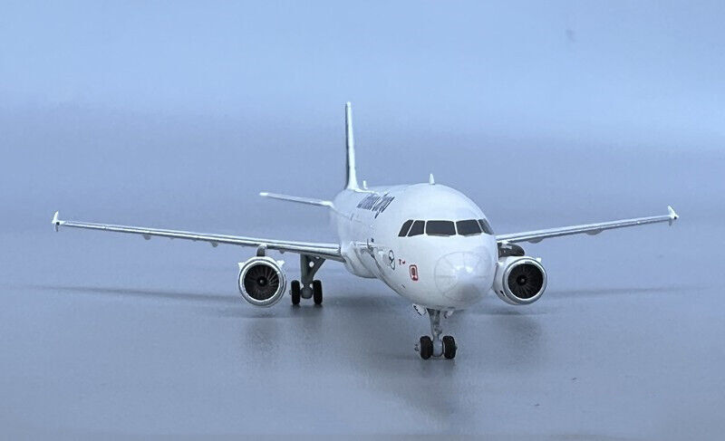 1:400 NG Model Lufthansa AIRBUS A321 Passenger Airplane Diecast Aircraft Model