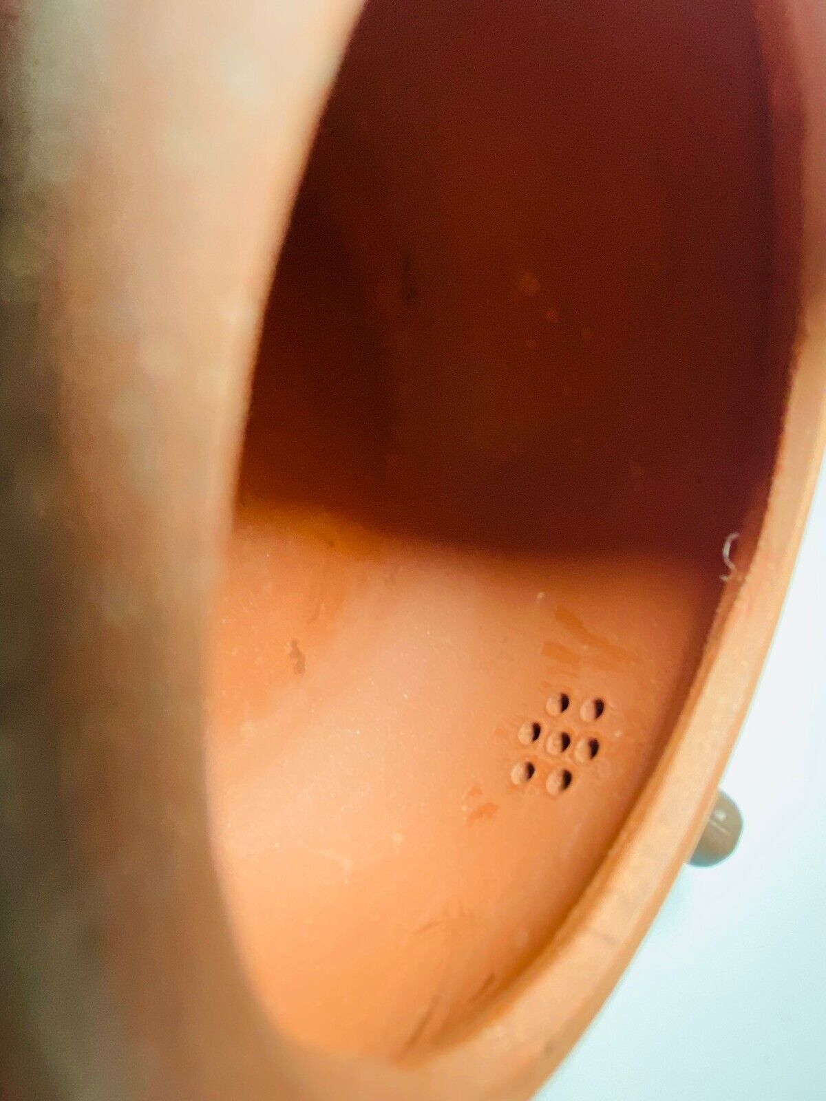 Chinese Yixing Zisha Clay Handmade Exquisite Teapot (石瓢梅花 底款:汪寅仙)