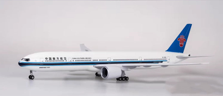 1:157 47CM CHINA SOUTHERN BOEING 777-300ER Airplane Landing Gear Resin Model