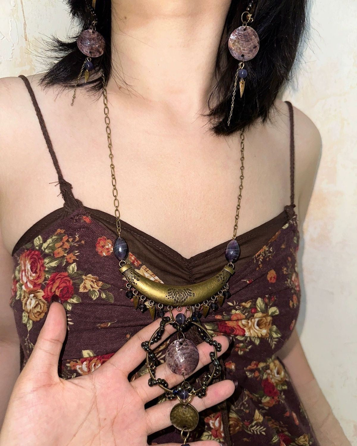 Botang Vintage Shell Purple Stone Necklace Aged Bronze Retro Choker Jewelry