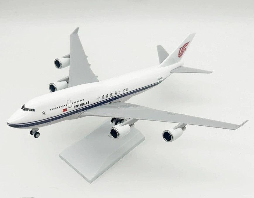 30CM AIR CHINA BOEING 747-400 Passenger Plane Landing Gear Resin Aircraft Model