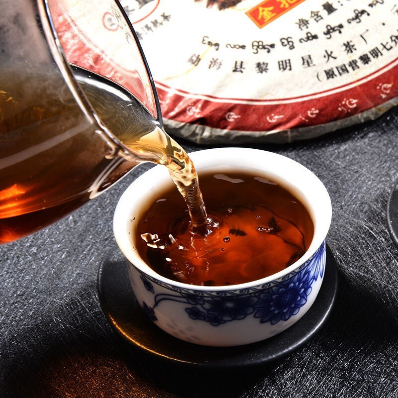 2012 Golden Peacock Tea YUNNAN Menghai kong que Puer Ripe Shu Pu-erh Cake 357g