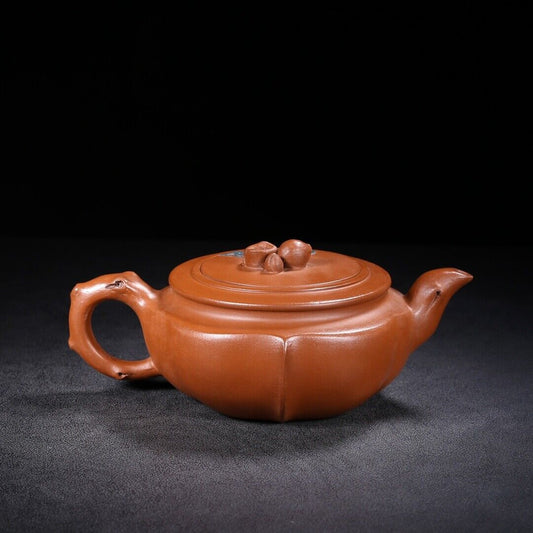 Chinese Yixing Zisha Clay Handmade Exquisite Teapot(Shoutao 汪寅仙)