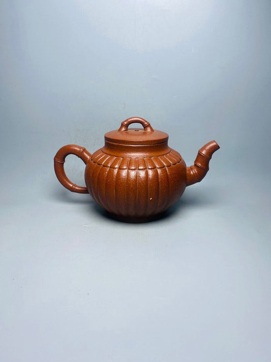 Chinese Yixing Zisha Clay Handmade Exquisite Teapot (筋纹竹节底款:俞锡山)