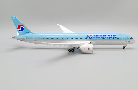 1:200 JC Wings Korean Air Boeing 787-9 HL8345 Passenger Airplane Diecast Model