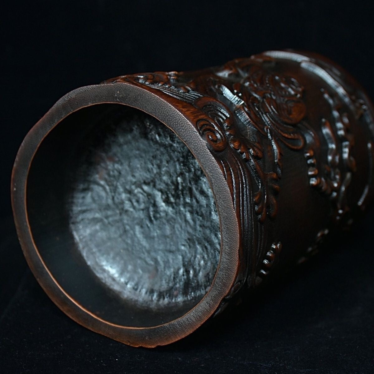 Chinese Wood Brush Pot Old Bamboo Carved Arhat Taming Dragon Pen Holder Collect