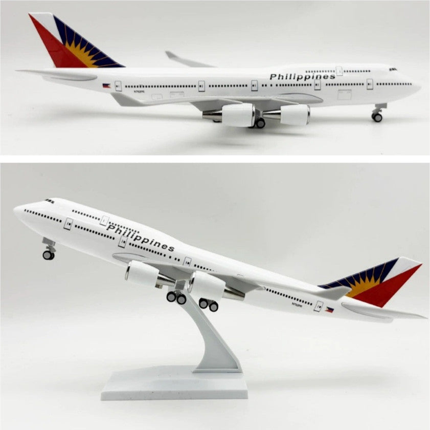 30CM Philippines BOEING 747-400 Airplane Landing Gear Resin Aircraft Model