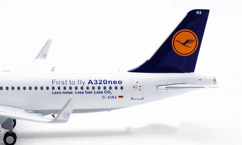 Inflight Lufthansa FOR AIRBUS A320NEO D-AINA First To Fly LTD 1/200 Plane Model
