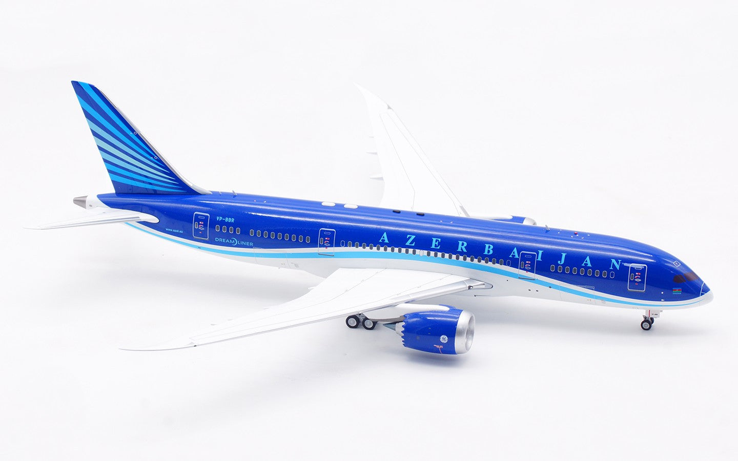 1:200 InFlight Azerbaijan Airlines B787-8 Airplane Diecast Aircraft Model