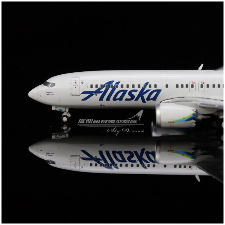 1:400 GeminiJets Alaska BOEING 737 MAX 8 Passenger Plane Diecast Aircraft Model