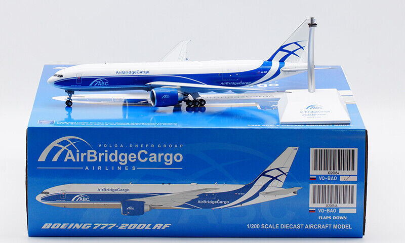 1:200 32CM JC Wings AirBridgeCargo BOEING 777-200LRF Airplane Diecast Model