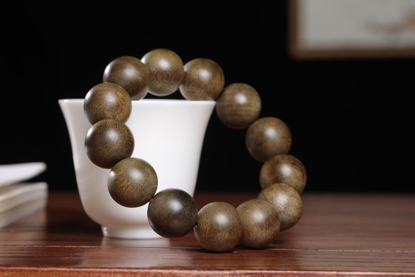 18mm Chinese Natural Eaglewood Handmade Exquisite Bracelets 31287