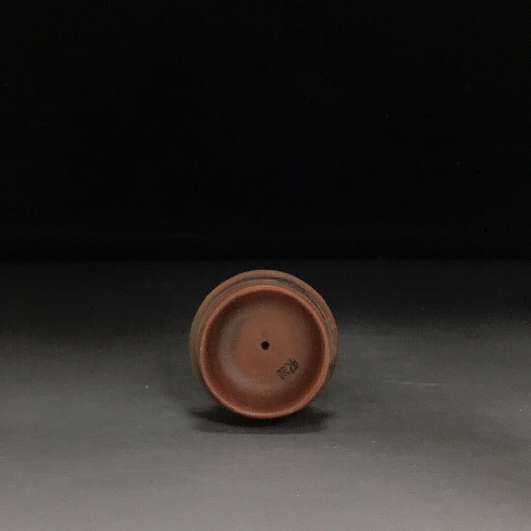 Chinese Yixing Zisha Clay Handmade Exquisite Teapot (直把环壶 底款:时大彬))