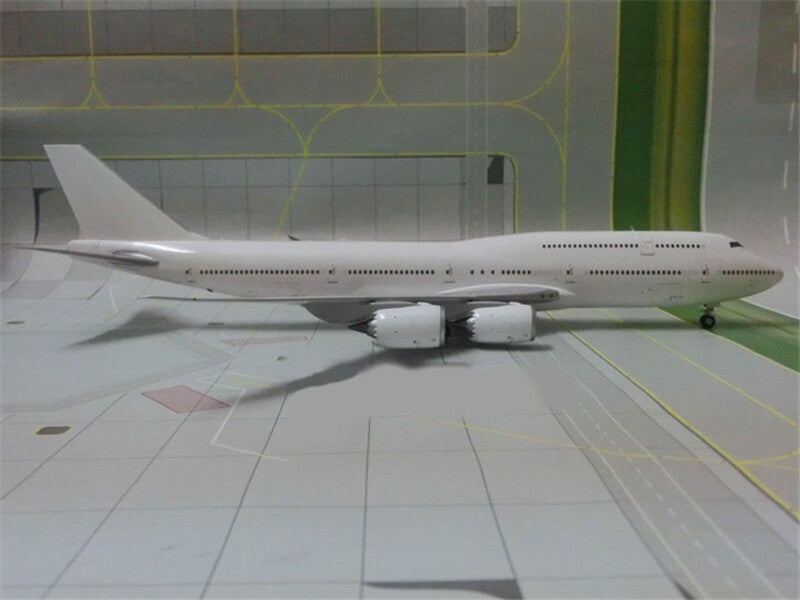 JC Wings For Boeing B747-8 Blank 1/200 DIECAST Aircraft Pre-built Model