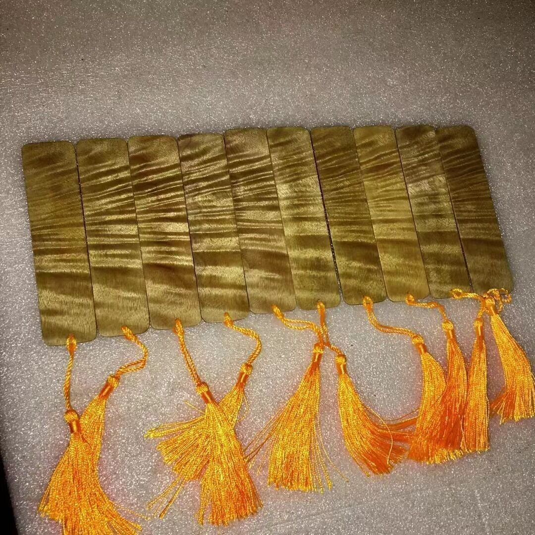 Golden Phoebe Water Ripple Bookmark Tassel Gift for Book Lovers