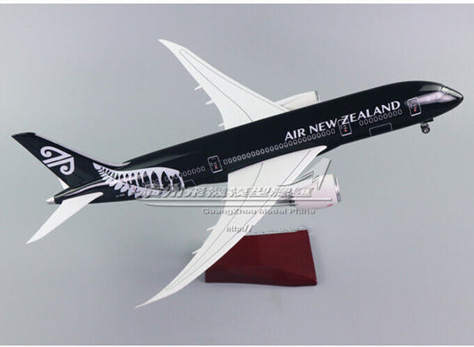 44CM 1:130 AIR NEW ZEALAND BOEING 787 Passenger Plane Landing Gear Resin Model