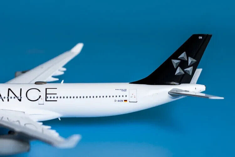 1:400 JC Wings Lufthansa STAR ALLIANCE AIRBUS A340-300 Airplane Diecast Model