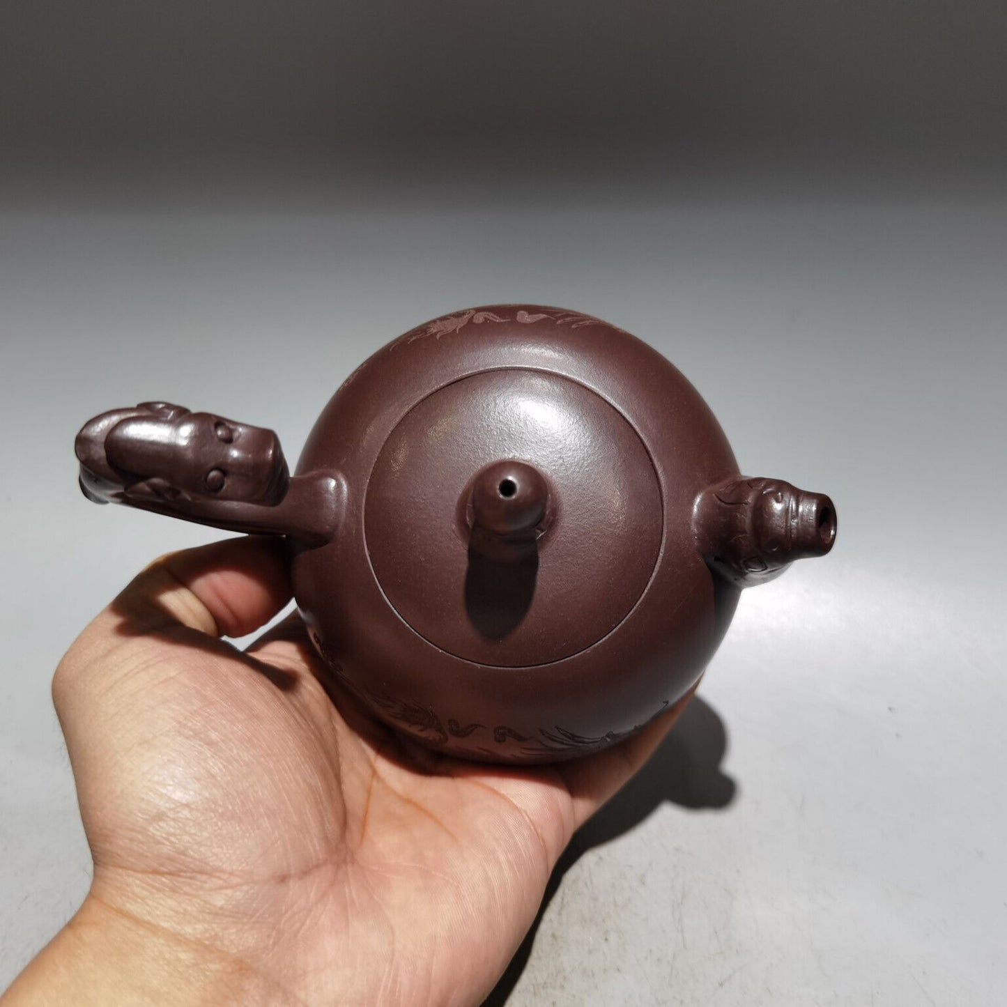 Chinese Yixing Zisha Clay Handmade Exquisite Teapot(龙戏珠 低款:朱志远)