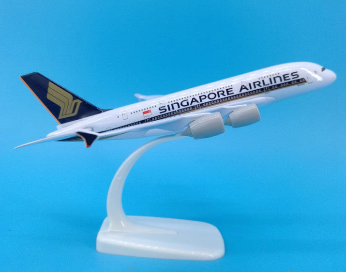 20CM SINGAPORE AIRLINES AIRBUS A380 Passenger Aircraft Diecast Airplane Model