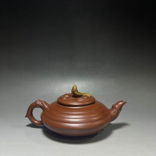 Chinese Yixing Zisha Clay Handmade Exquisite Teapot(如鱼得水 底款:顾景舟)