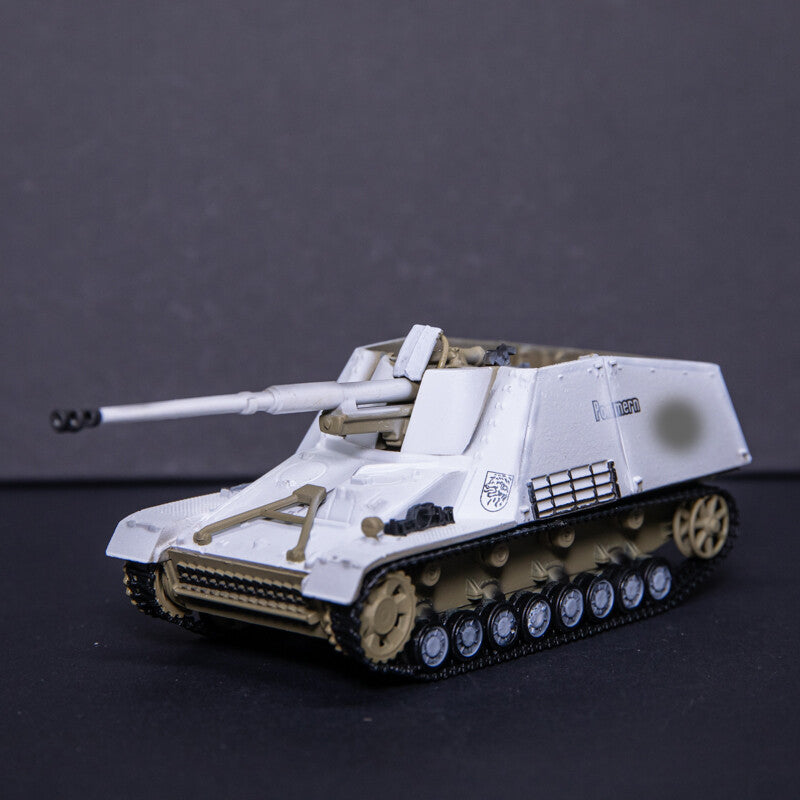 1/72 German Rhinoceros Tank Model NASHORN Sd.Kfz.164 White Green